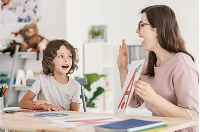 Những Sai Lầm Điển Hình Của Cha Mẹ Khi Dạy Con Học Từ Vựng Hiệu Quả